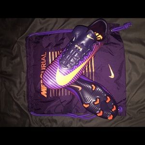 Mercurial cleat