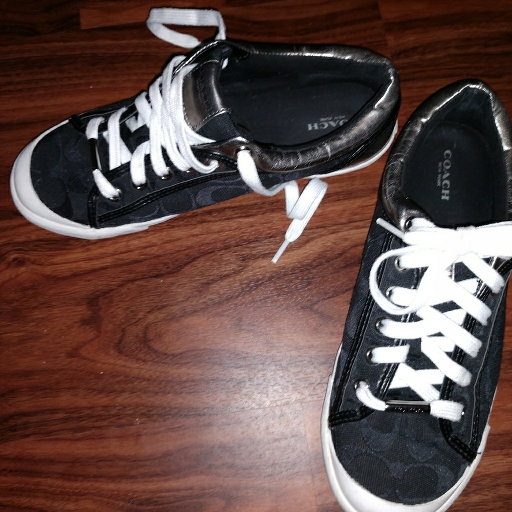 LIKE NEW Coach tennis shoes!