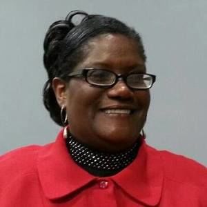 Meet your Posher, Flora