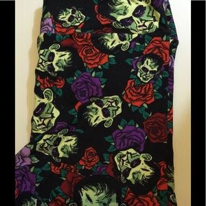 Lularoe TC2 Frankenstein rose Halloween Leggings