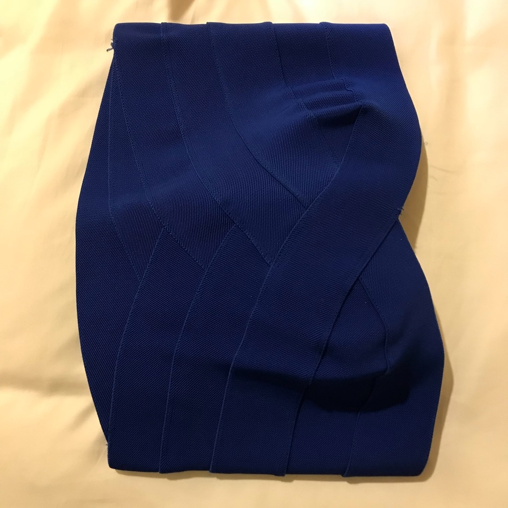 NEW LF crop top in blue (bandeau)