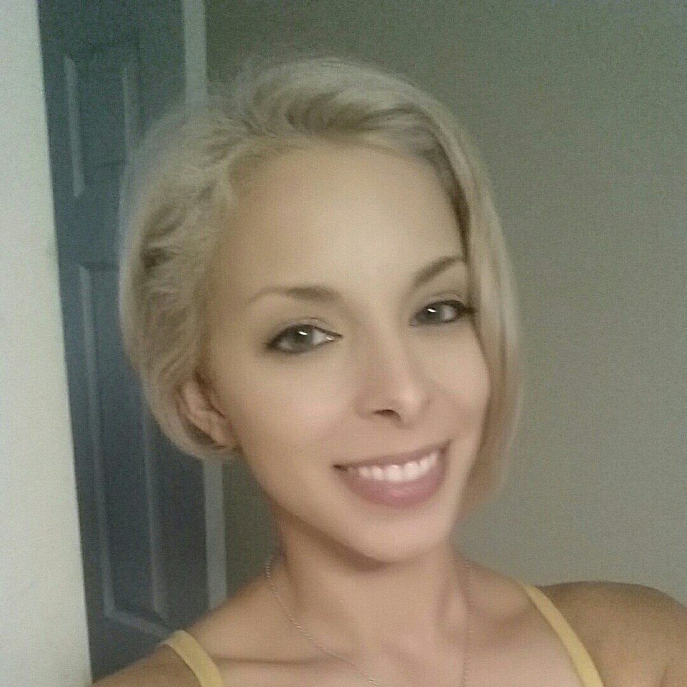 Meet your Posher, Christina
