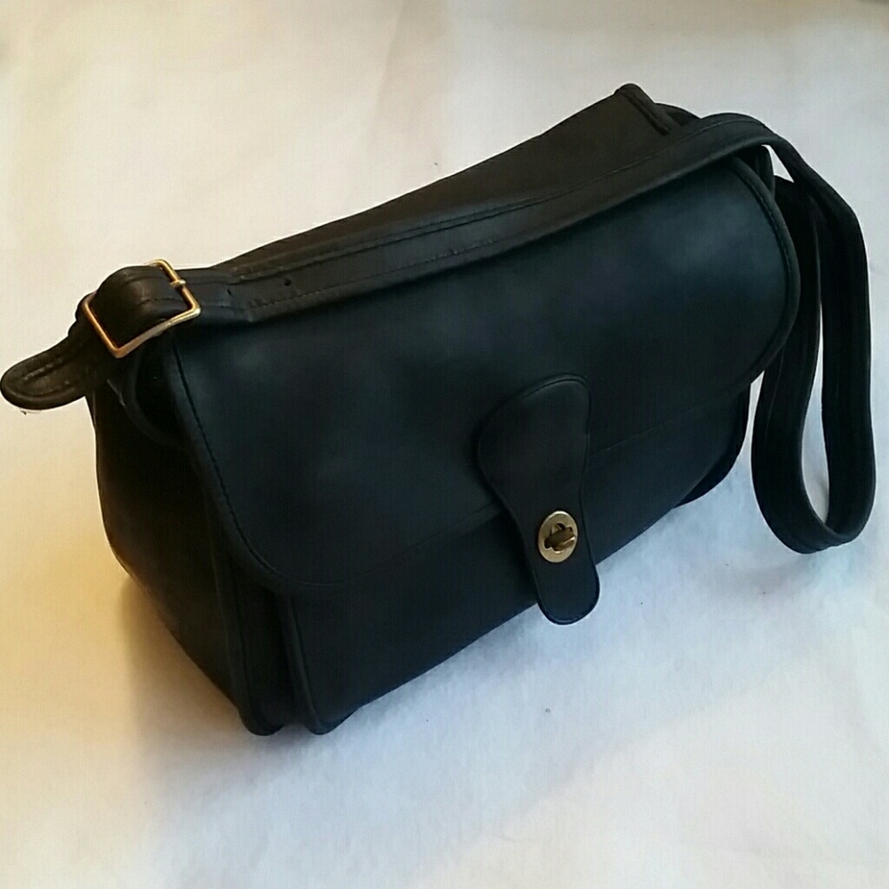 💲SOLD💲 Vintage Coach Black Rambler Bag 9735