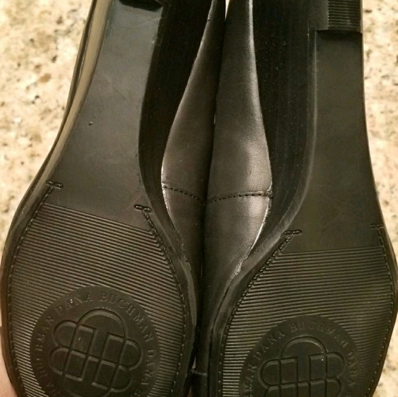 Cute black slip on wedge - Picture 3 of 3