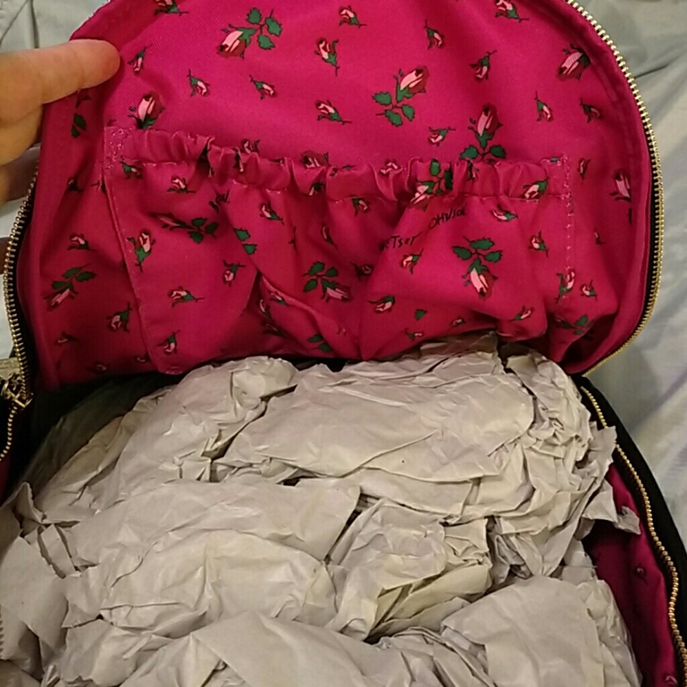 Betsey Johnson backpsck NWoT FLORAL - Picture 6 of 8