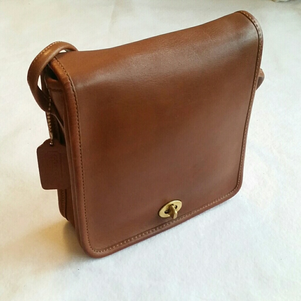 Vintage Coach British Tan Compact Pouch 9620