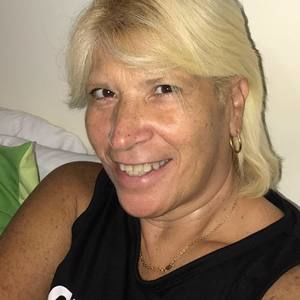 Meet your Posher, Evelyn