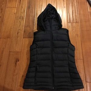 Burton AK vest