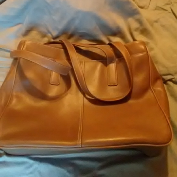 Coach leather bag - Picture 2 of 5