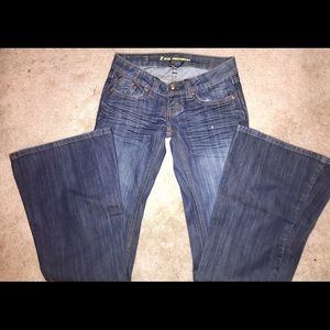 🦋Dark Denim Low Rise Denim Bell Bottom Jeans 0