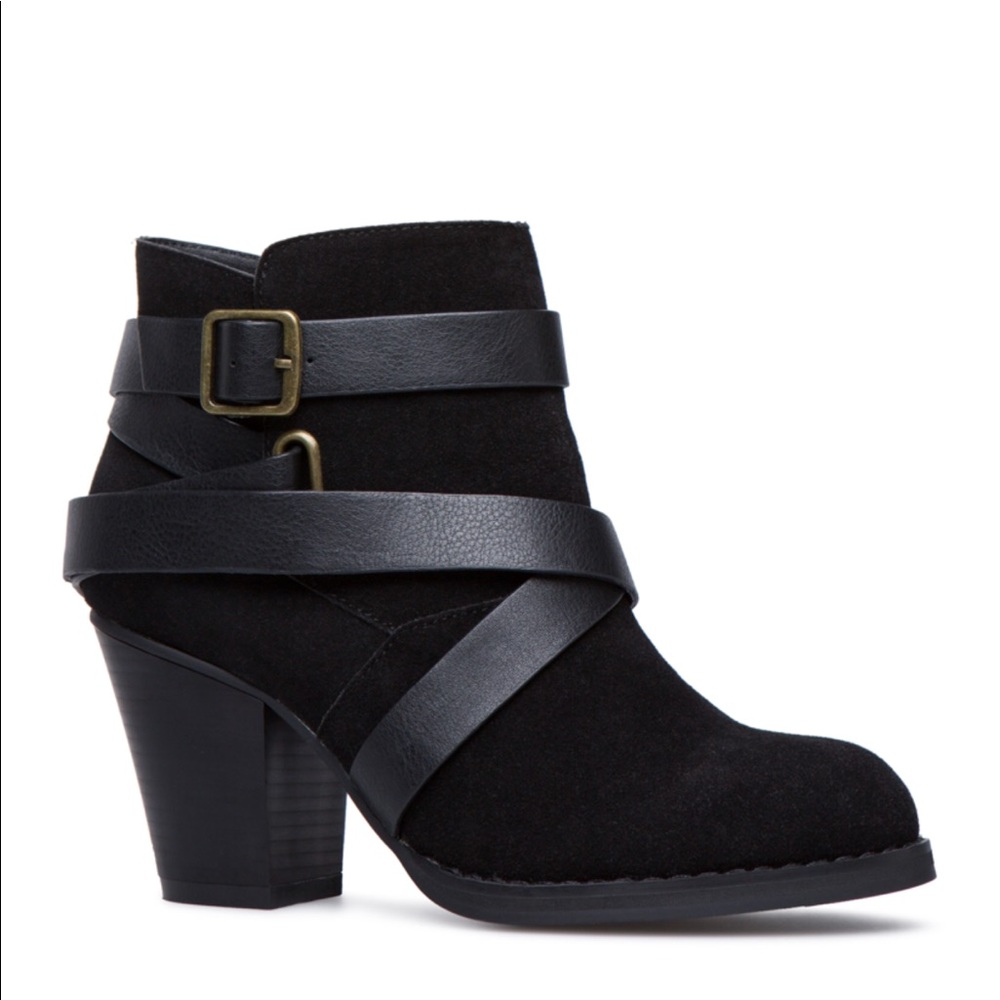 🔥Brand New Black Bootie
