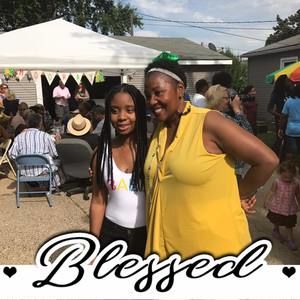 Meet your Posher, Melanie