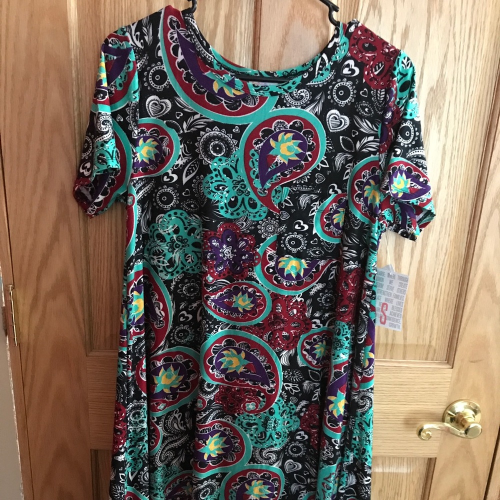 NWT Carly sale price- TODAY ONLY!