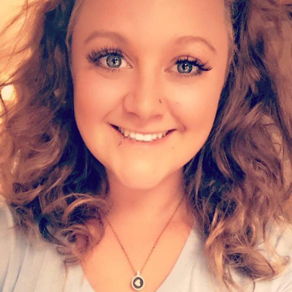 Meet your Posher, Letisha
