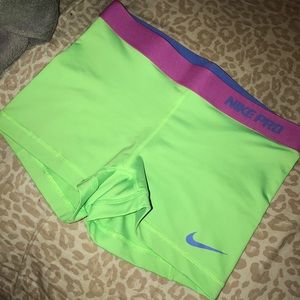 Nike spandex