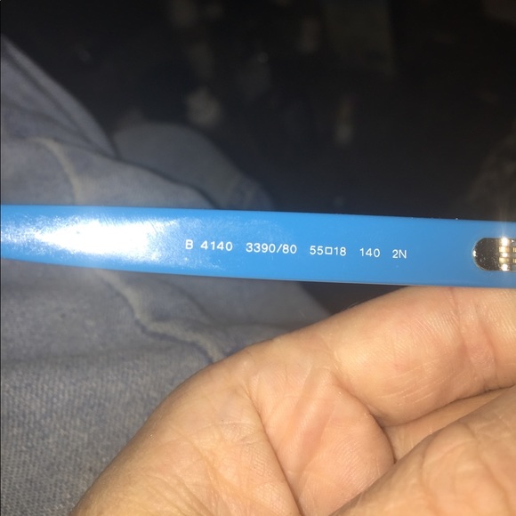 BURBERRY NWT Teal sunglasses - Picture 4 of 8