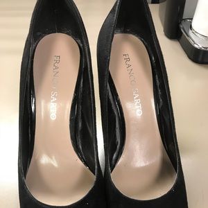 Franco Sarto pumps