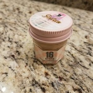 16 brand foundation sand biege