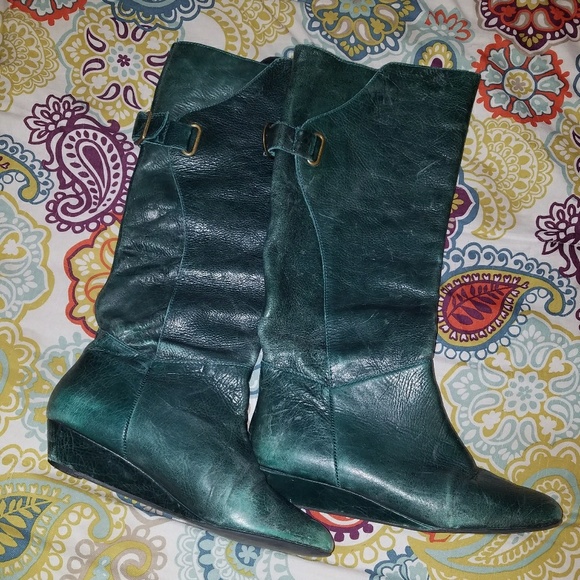 Steve Madden boots - Picture 2 of 5