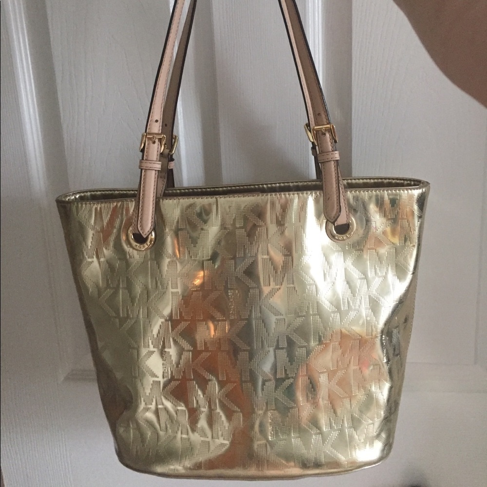 MK purse