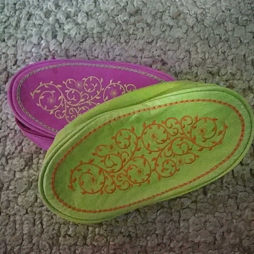 Cole haan leather zipper pouches
