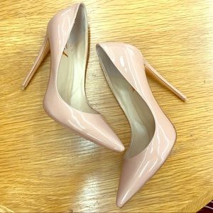 NUDE HEELS “So Kate”