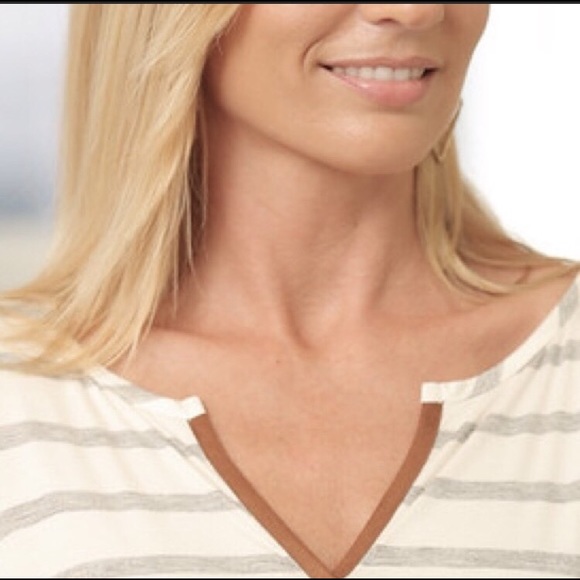 Grey beyond basic striped tunic - Picture 6 of 6