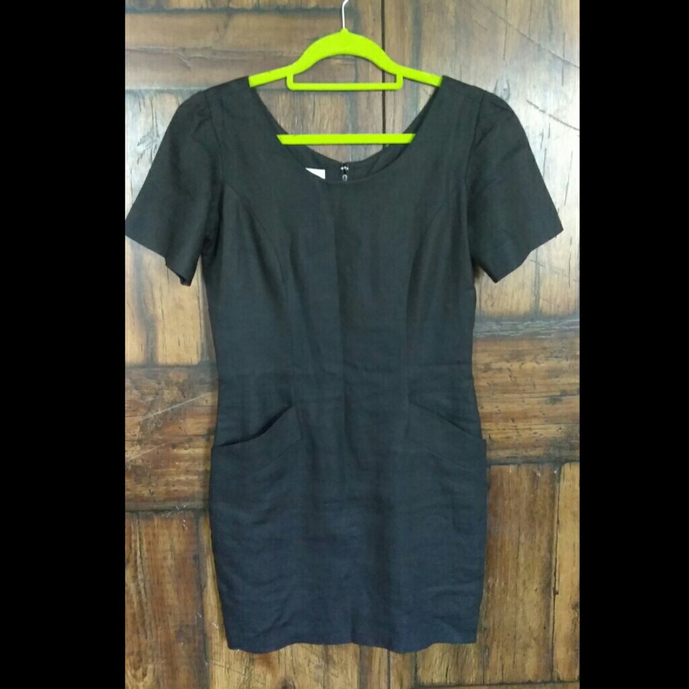 Ellen Ashley 100% linen little black dress