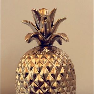 Meet your Posher, Laureb