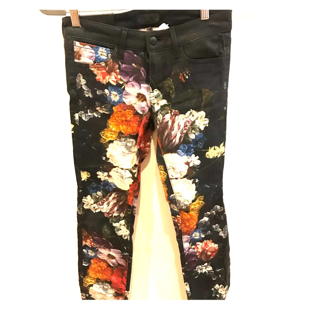 Koral floral skinny jeans size 25