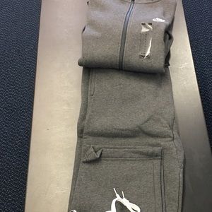 Meet your Posher, Lenard