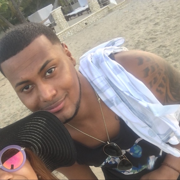 Meet your Posher, Joshua - Picture 1 of 1