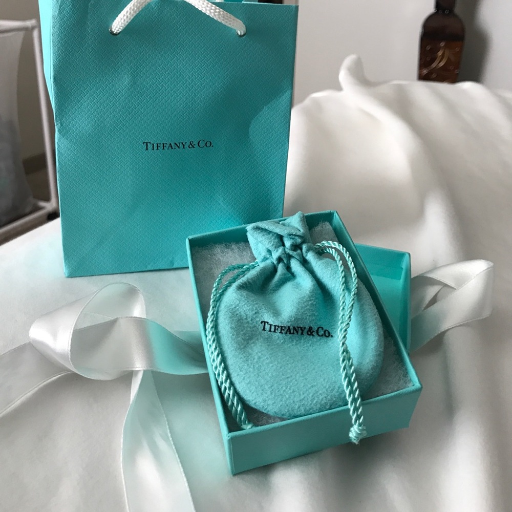 Silver Tiffany&Co necklace