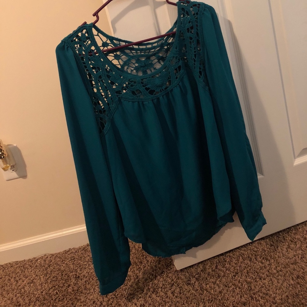 Turquoise lace top
