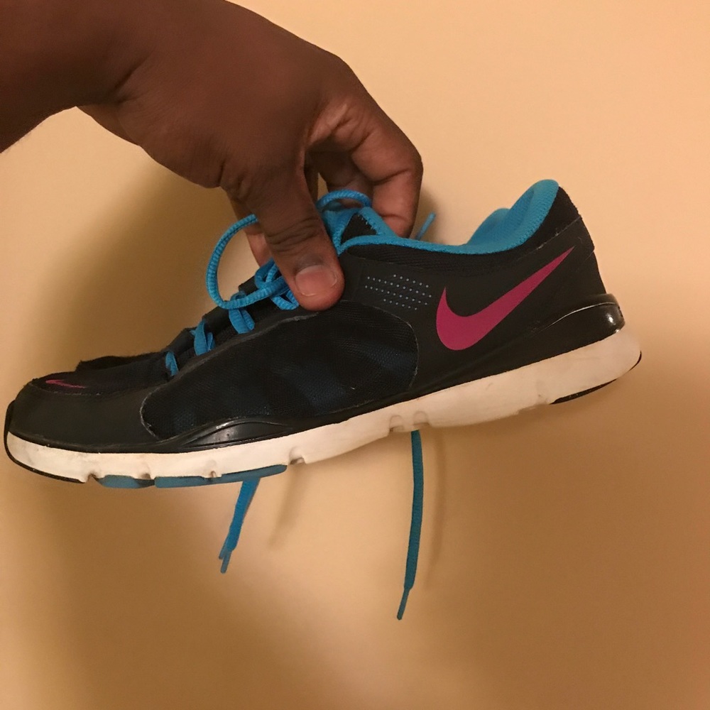NIKE RUNNERS