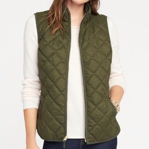 Old Navy textured quilted vest