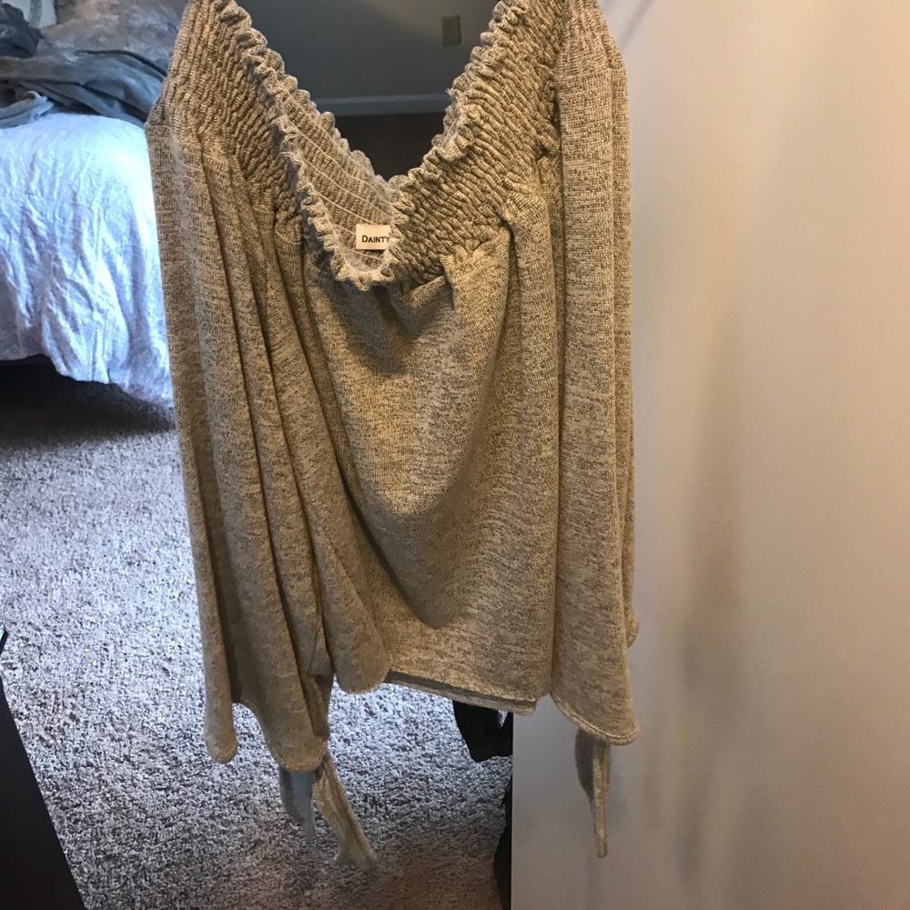 Long sleeve sweater crop