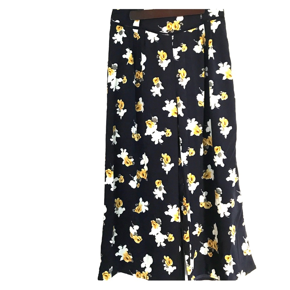 Floral Wide Leg Gaucho Pants