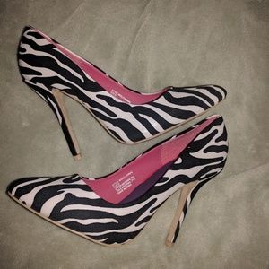 Shoes,heels,pumps