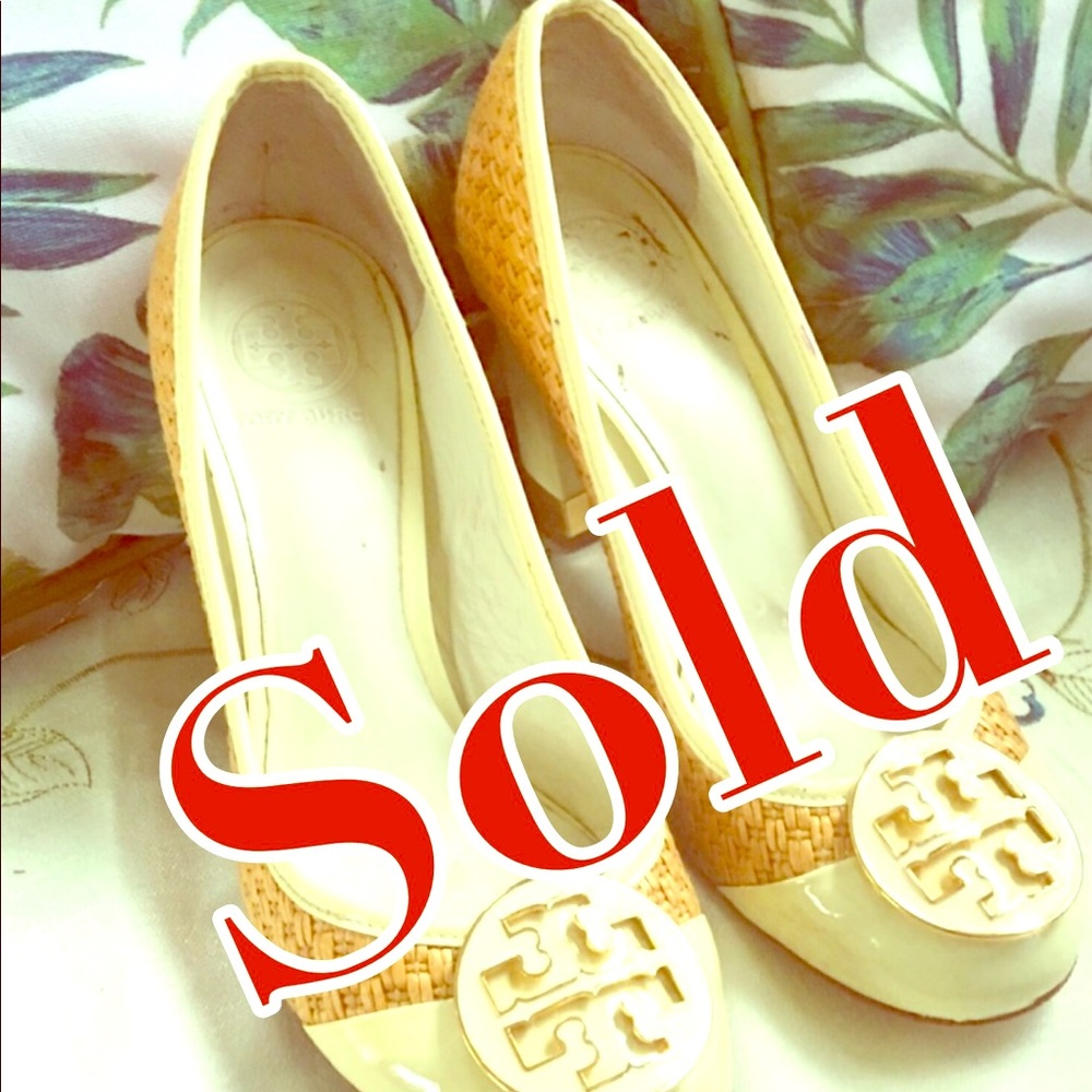 Tory Burch cream and gold  excellent condition