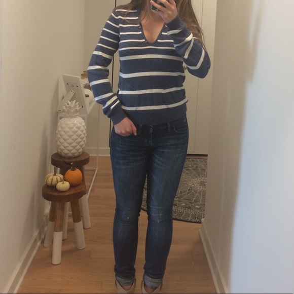 Blue and White Striped BDG Sweater - Picture 2 of 4