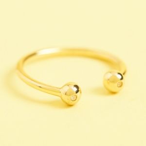 La Soula Two Diamond Ring Set - Yellow Gold NEW