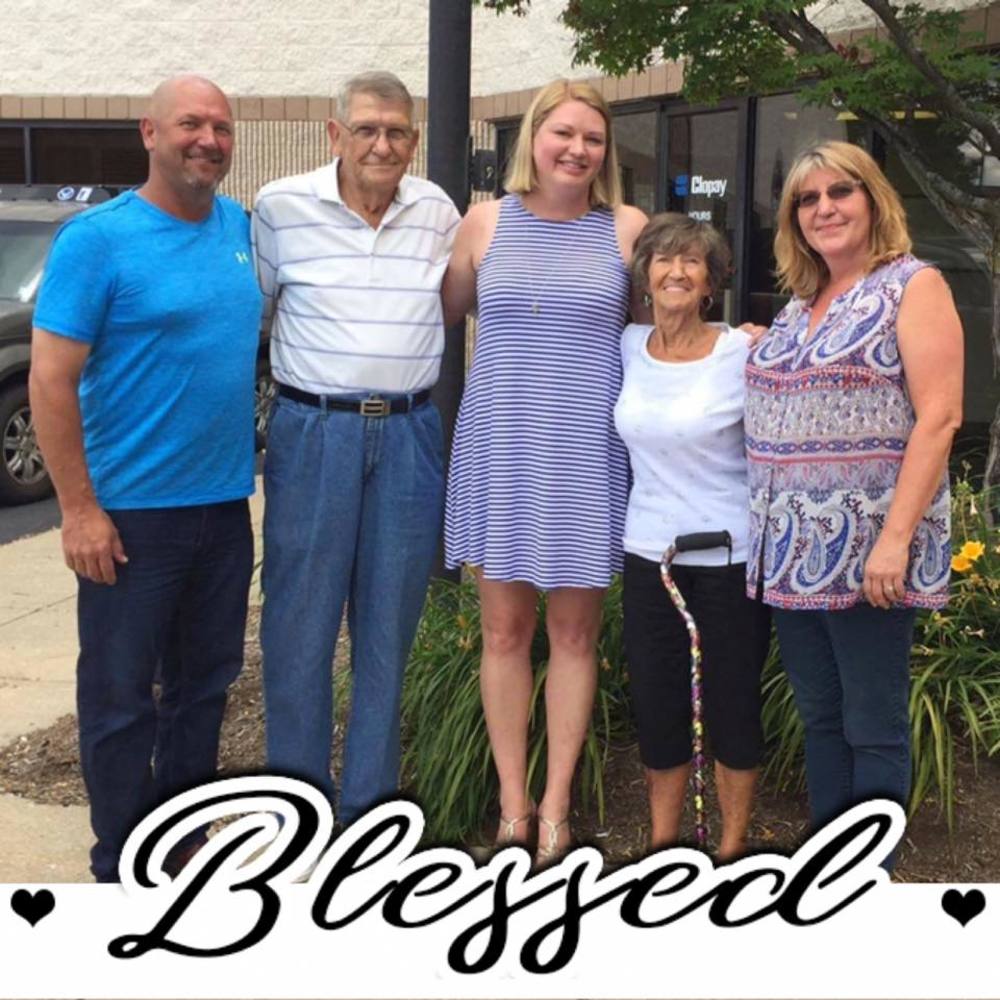 Meet your Posher, Amber