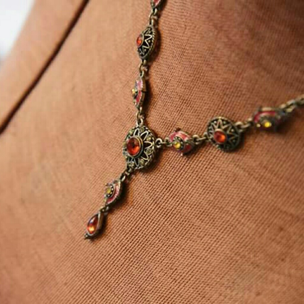 Vintage drop necklace