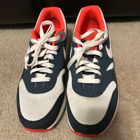 Nike Other - Air Max 1 Release 2013