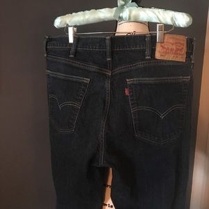 Men’s 38 x 34 541 Levi’s dark wash jeans