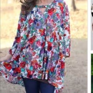 Jodifl size large tunic- beautiful floral pattern