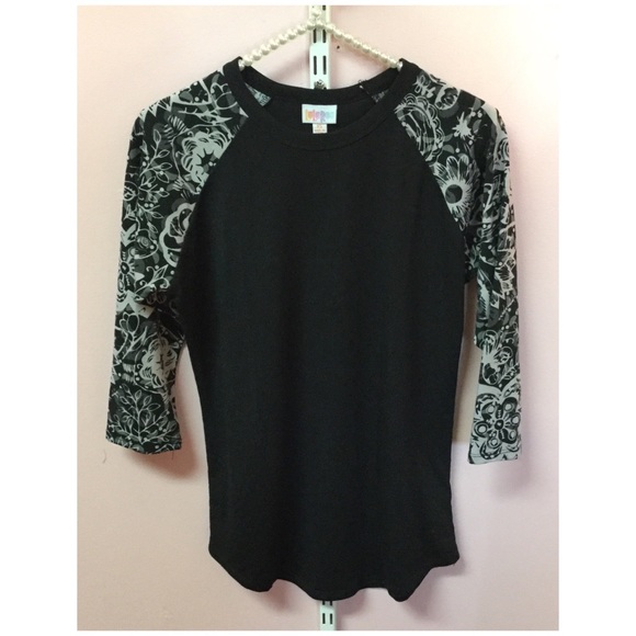 LuLaRoe Tops - LuLaRoe Baseball Tee