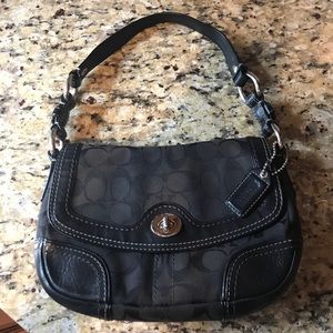 Black coach shoulder bag in great condition!