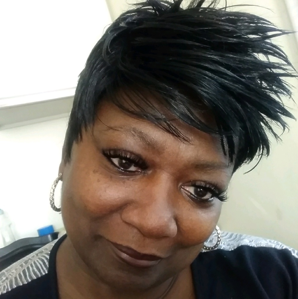 Meet your Posher, Vernette